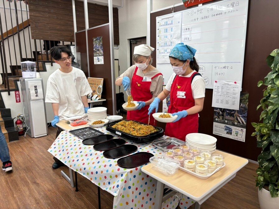 家族・地域支援学科紹介「子ども食堂のボランティア活動」に参加しました。