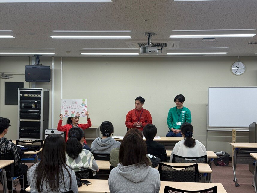 【教育学科】「オリエンテーションセミナー」 先輩の話「４年間、真面目でなくてはいけないか」