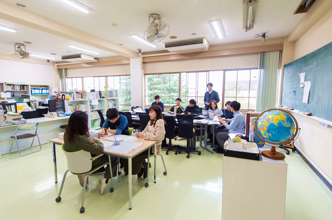 教職教育・研究センター